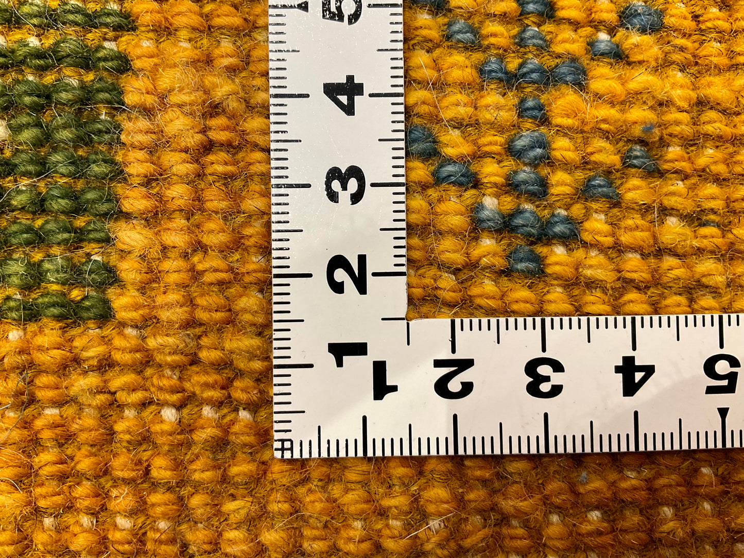 ギャッベ 43cm x 37cm AJ28495