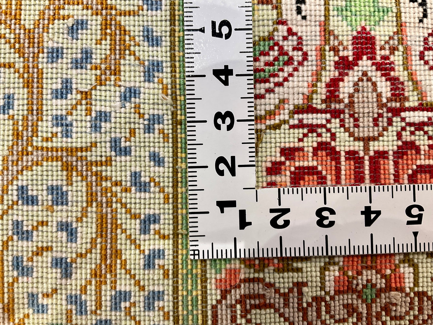 クム モハンマディ工房 87cm x 58cm NT16670