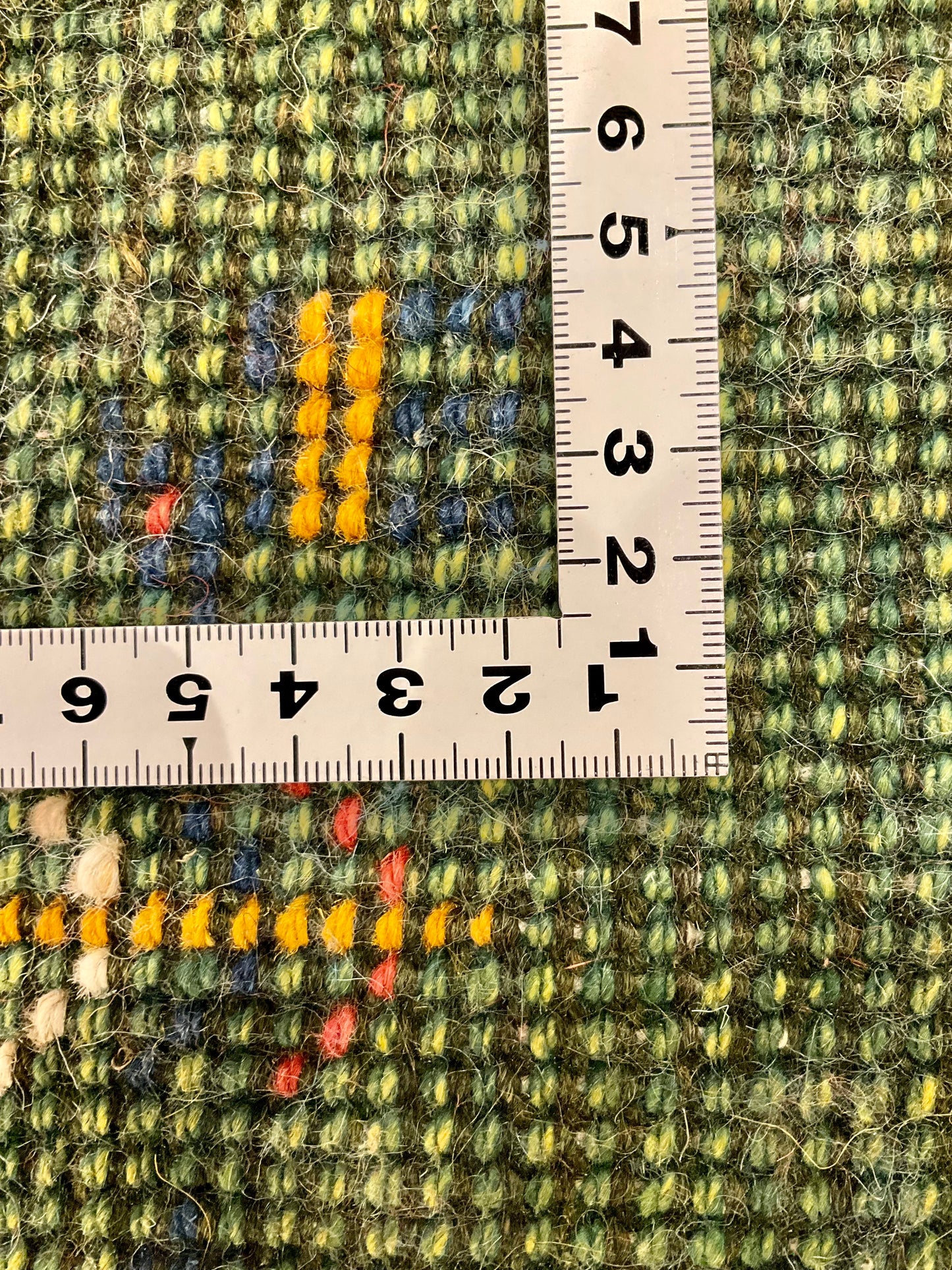 ギャッベ 58cm x 37cm NN17708