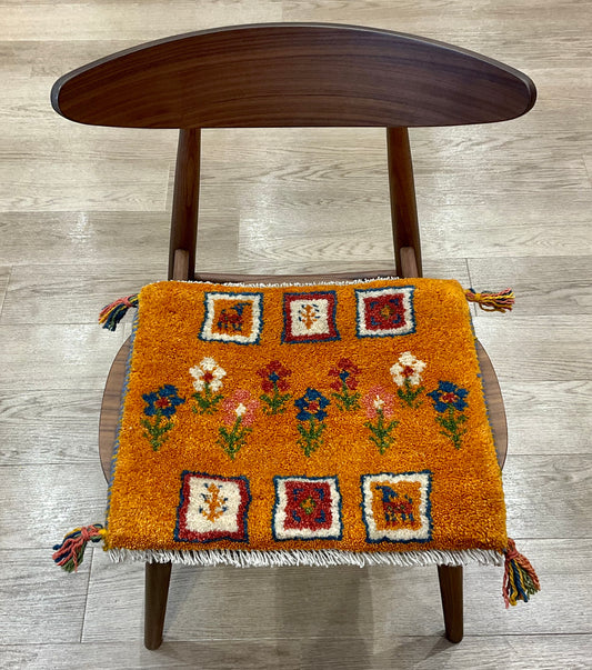 ギャッベ 44cm x 38cm AJ26493