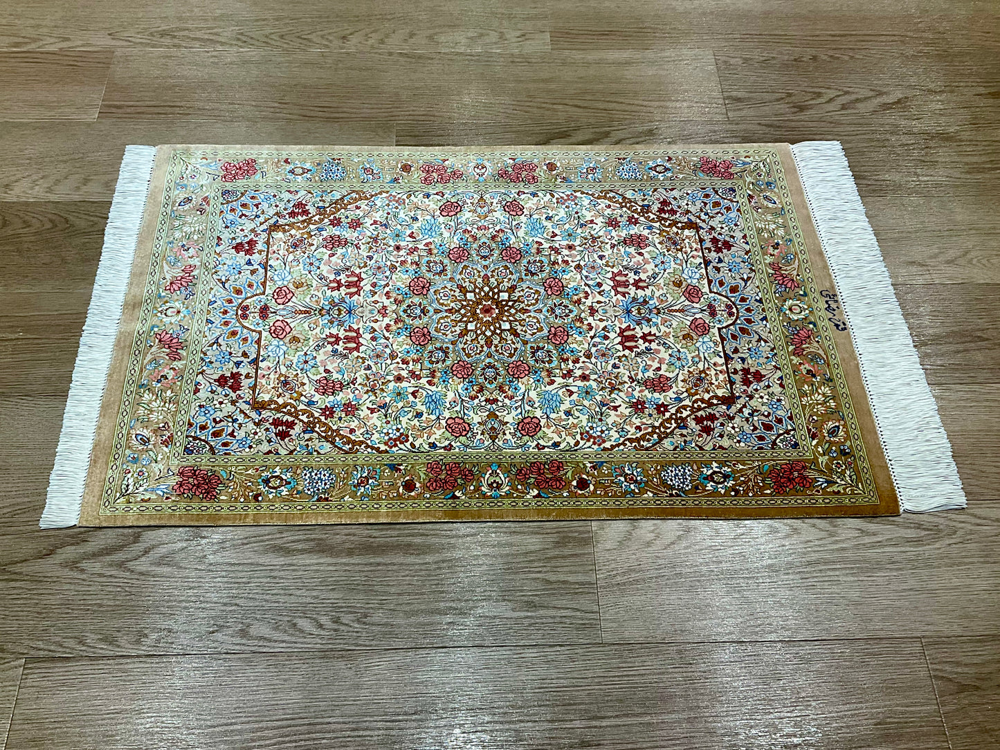 クム レザイ工房 92cm x 59cm A19135