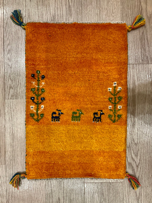 ギャッベ 60cm x 40cm NN18252