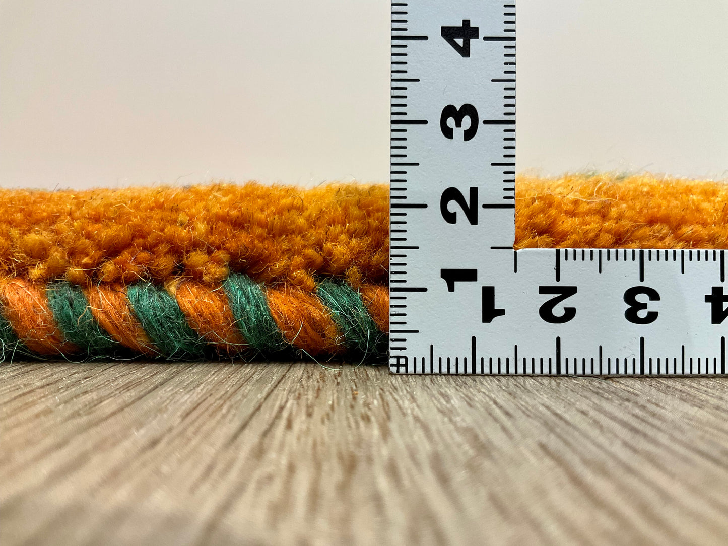 ギャッベ 60cm x 40cm NN18252