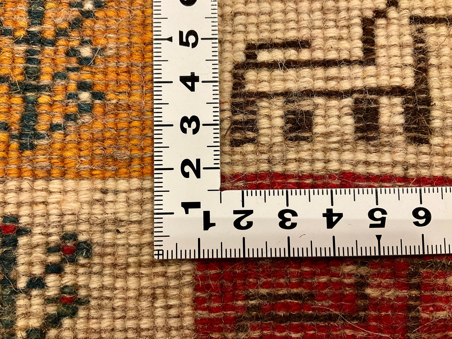 ギャッベ 60cm x 44cm NN18632