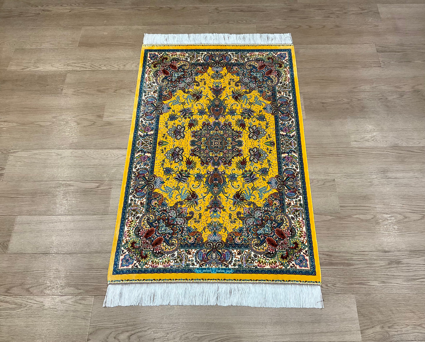 ペルシャンシルク 120cm x 80cm PS10435