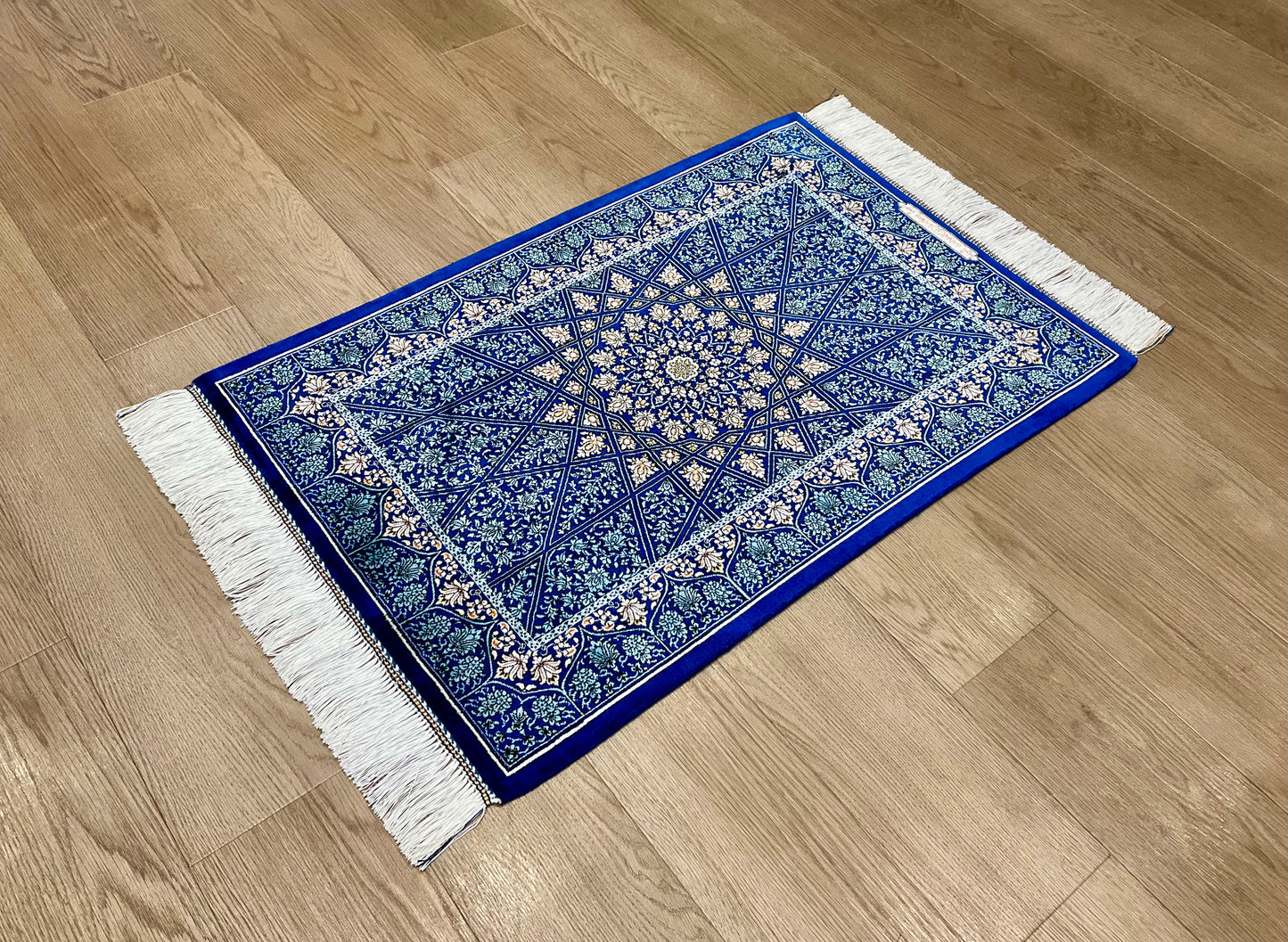 ペルシャンシルク 90cm x 60cm PS10742