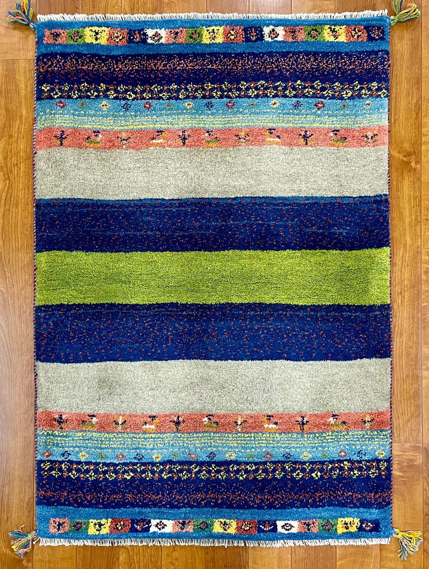 【オンライン限定】ギャッベ 122cm x 82cm RJ9682