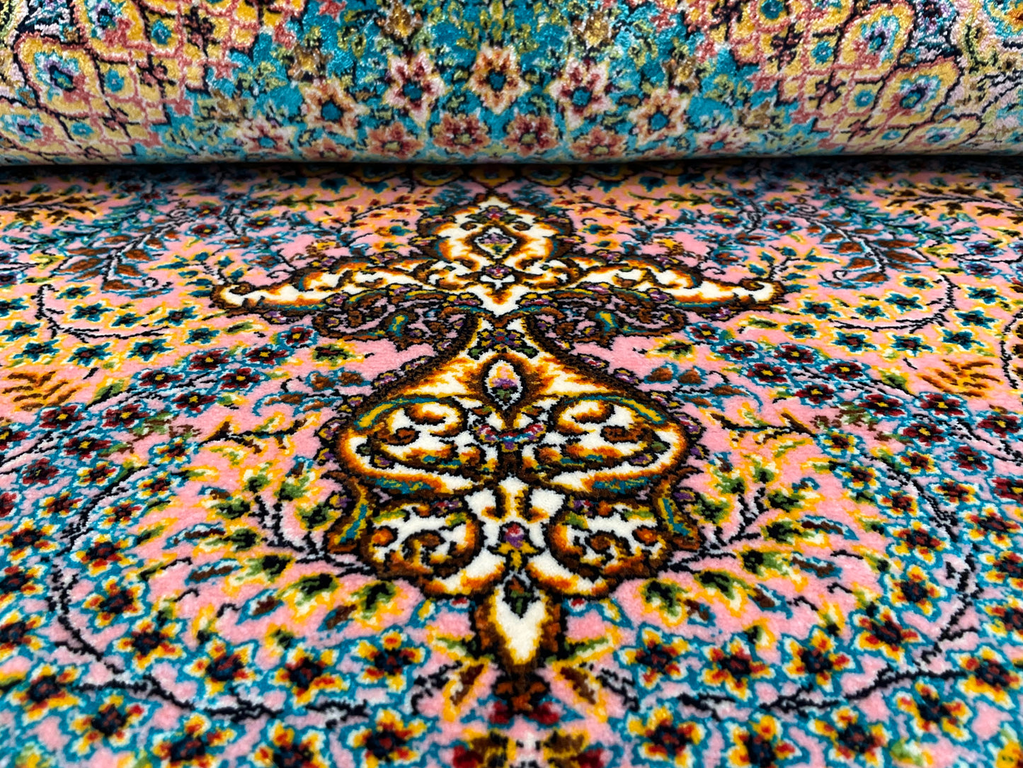 ペルシャンシルク 120cm x 80cm PS11798