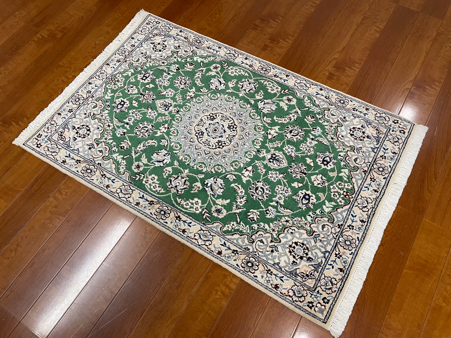 【オンライン限定】ナイン 122cm x 82cm PS7236