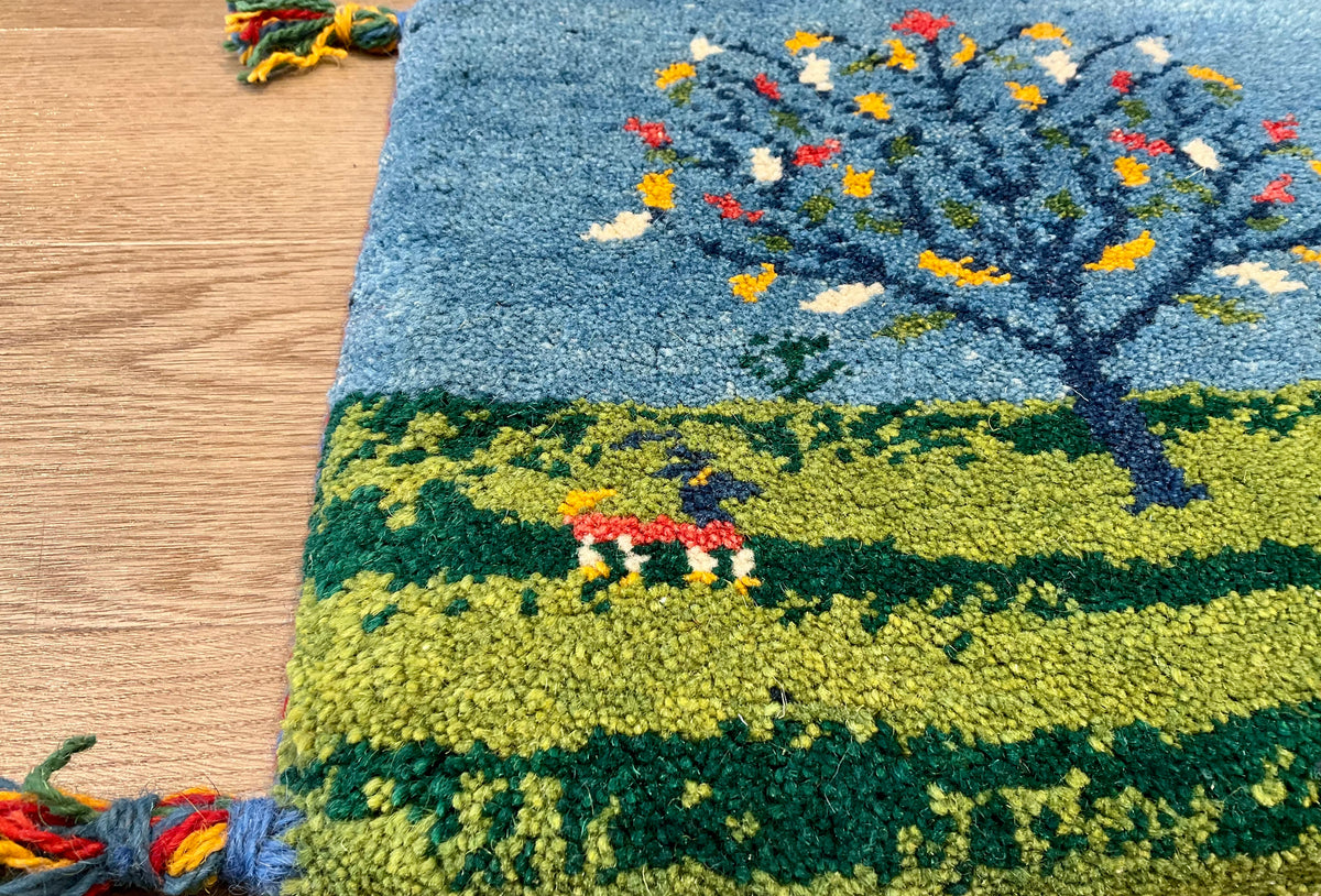 【福岡店】ギャッベ 41cm x 39cm Z3534