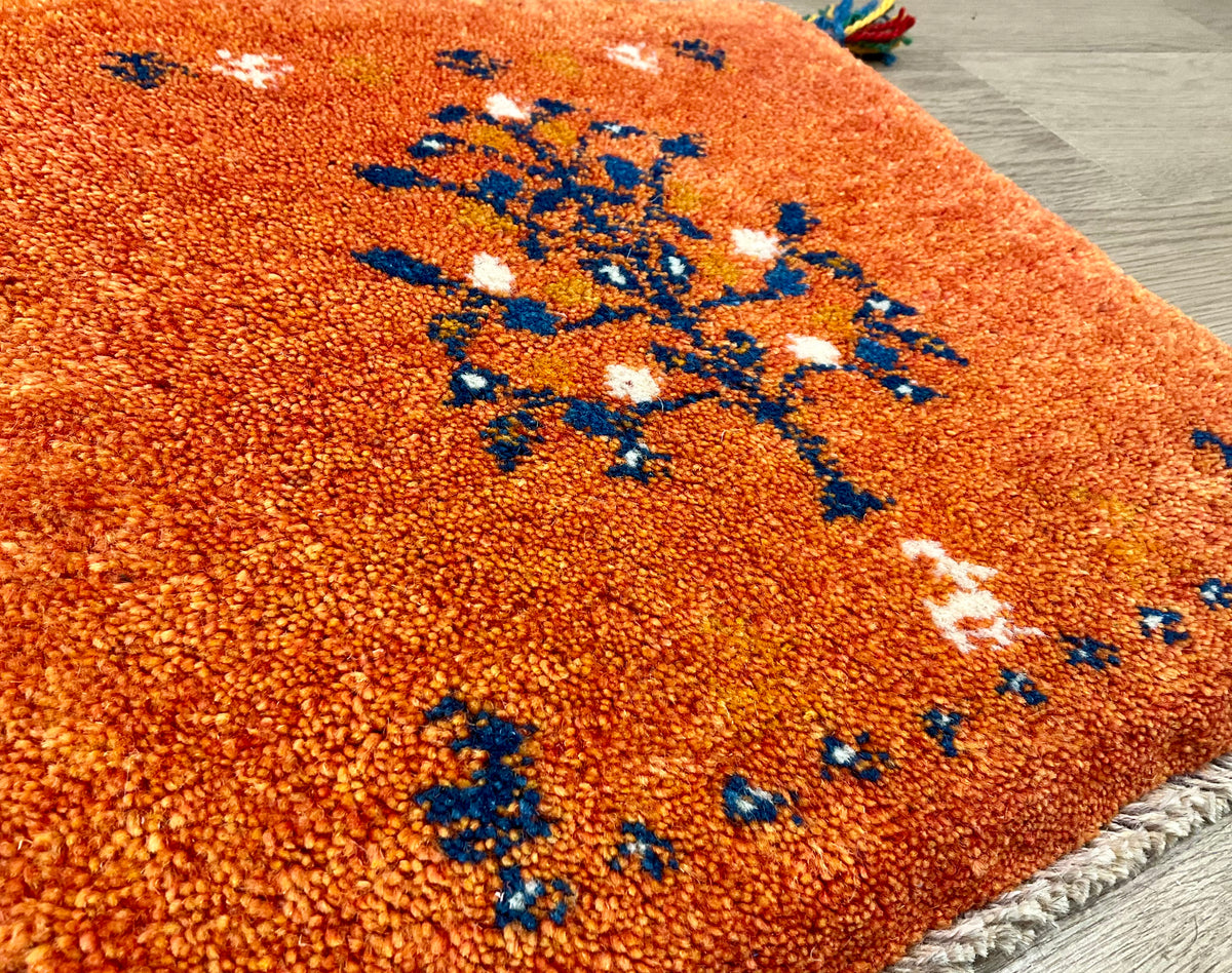 【福岡店】ギャッベ 43cm x 40cm Z2662