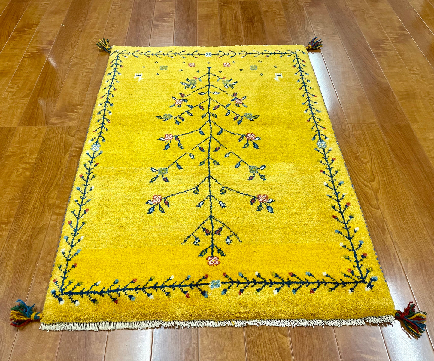 【オンライン限定】ギャッベ 117cm x 83cm RJ11772