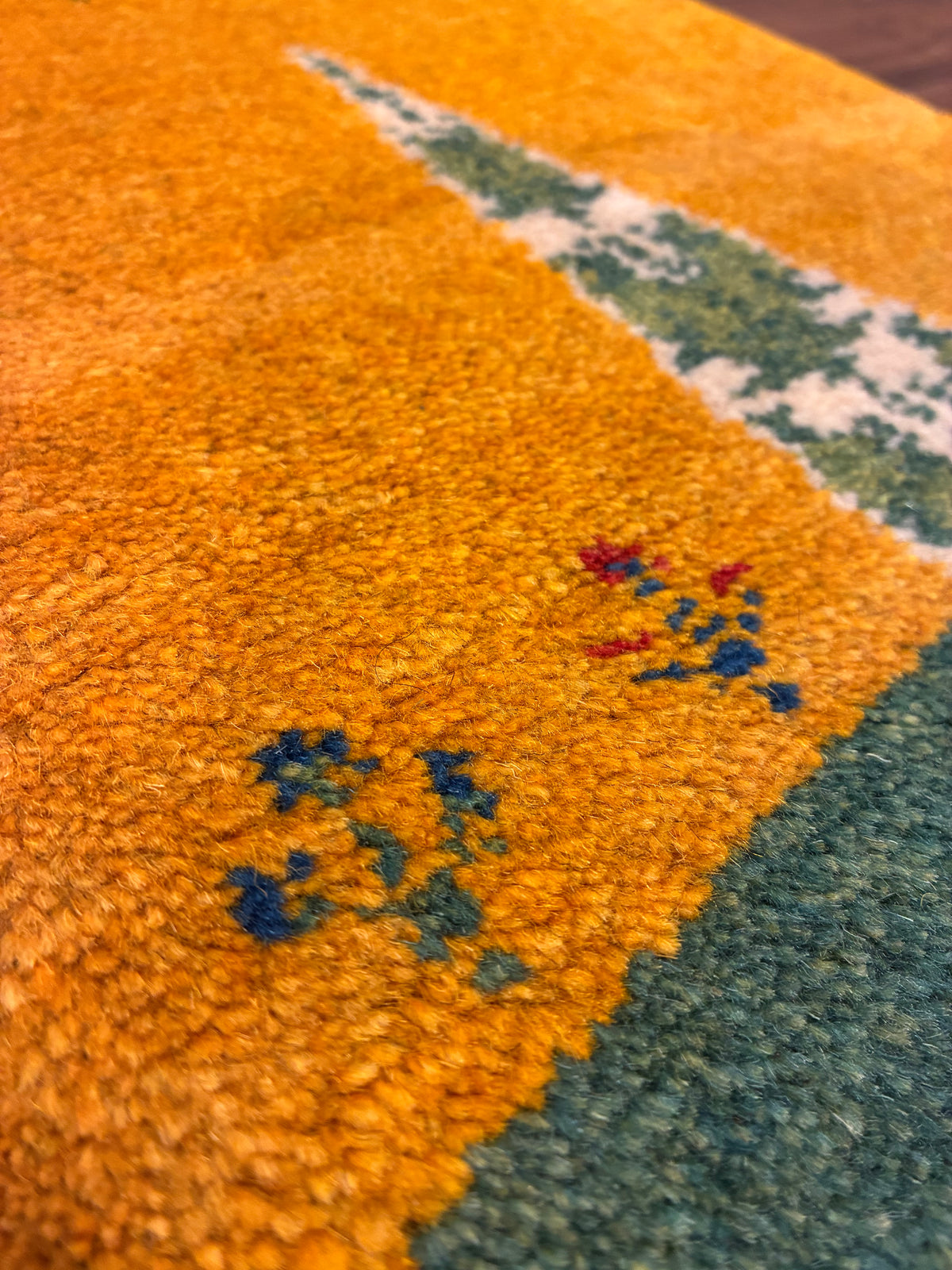 【千葉店】ギャッベ 52cm x 40cm NN20382