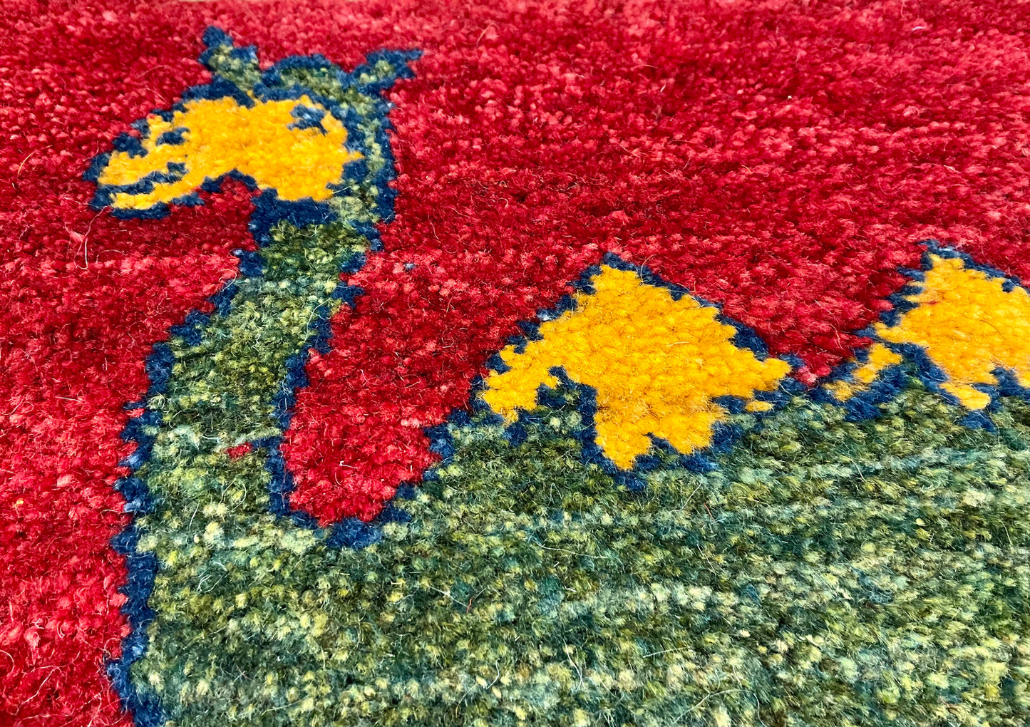 ギャッベ 40cm x 40cm T8384