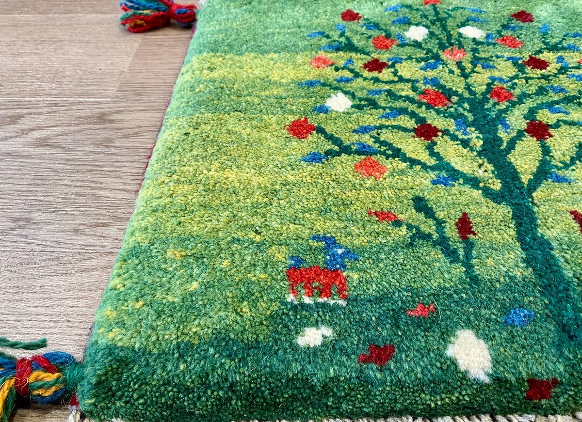 【福岡店】ギャッベ 42cm x 39cm Z3034
