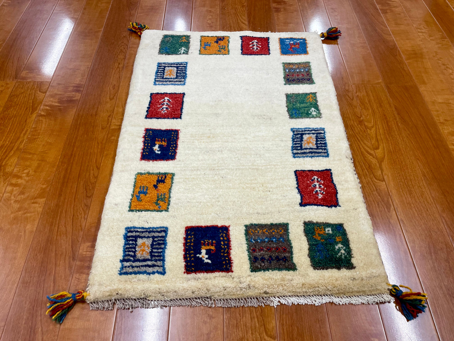 【オンライン限定】ギャッベ 90cm x 62cm RJ14203