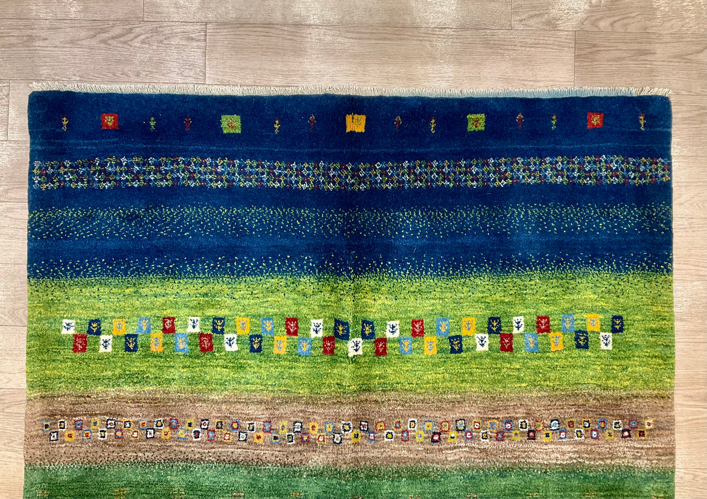 ギャッベ  187cm x 158cm RJ10111