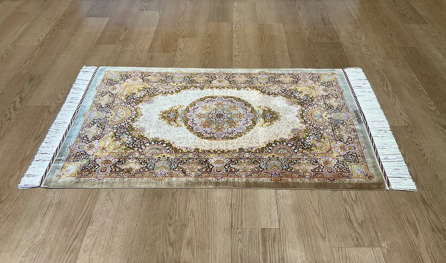 クム メイマリヤン工房 124cm x 82cm A22567
