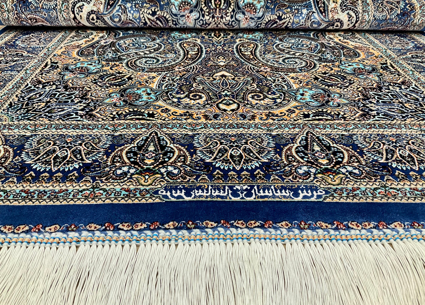 ペルシャンシルク 120cm x 80cm PS10694