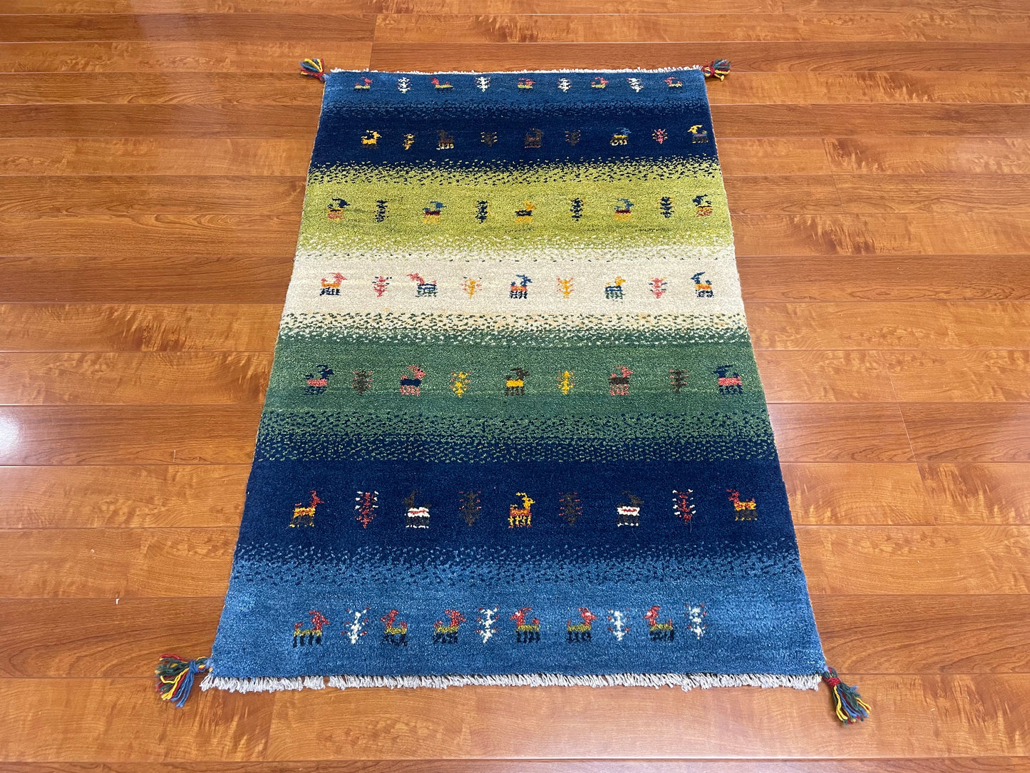 【オンライン限定】ギャッベ 133cm x 80cm RJ11186
