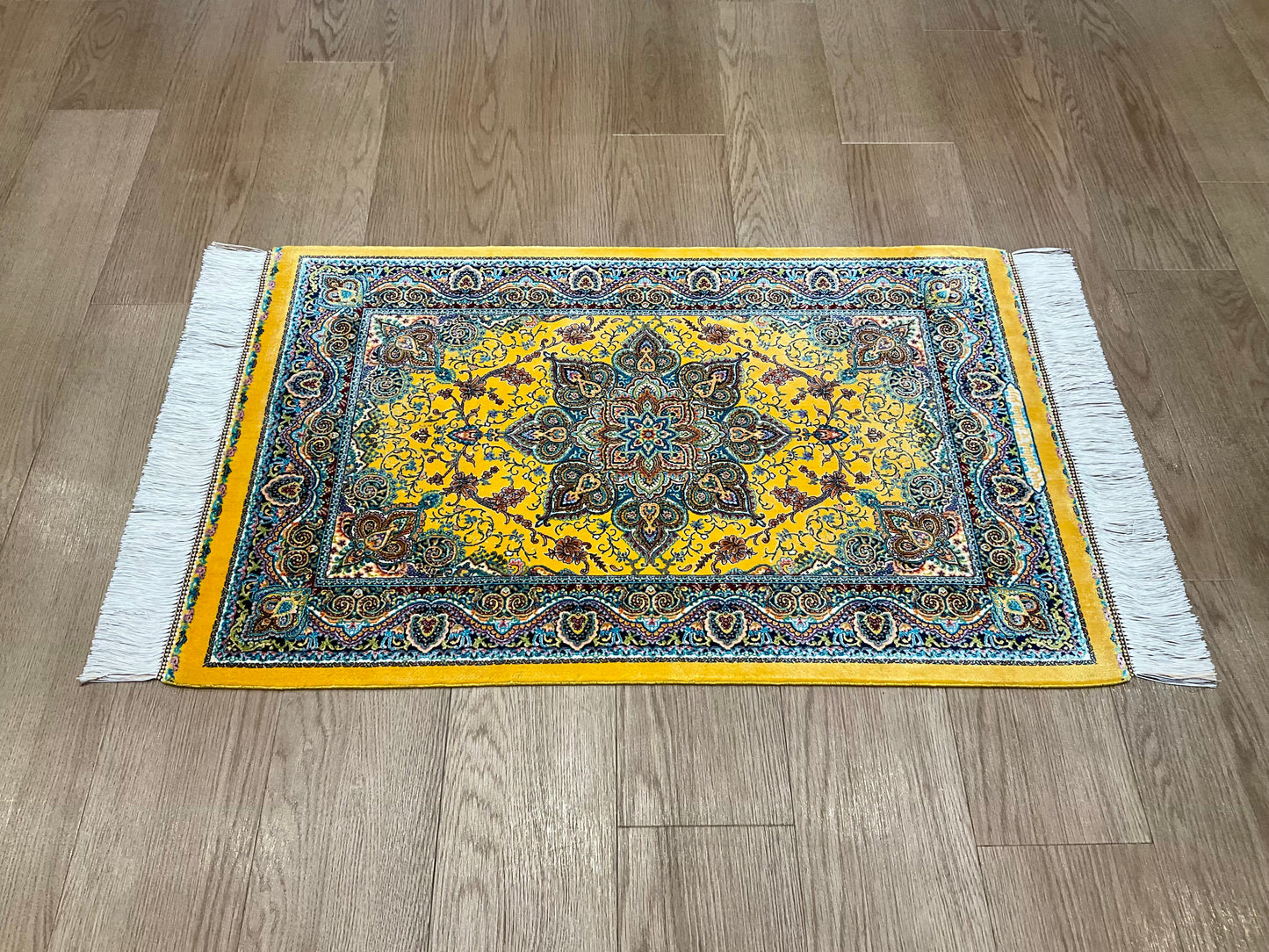 ペルシャンシルク 90cm x 60cm PS10940