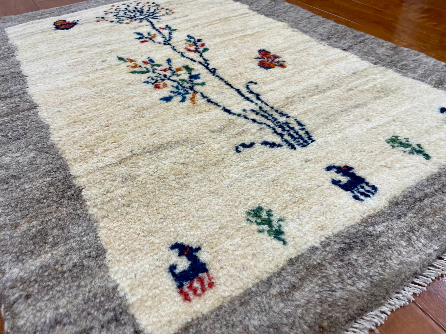 【オンライン限定】ギャッベ 87cm x 63cm RJ14186