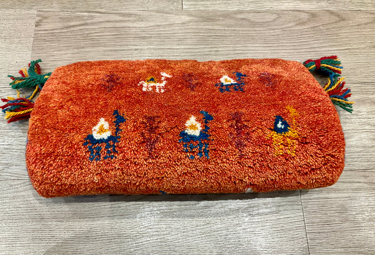 【福岡店】ギャッベ 41cm x 40cm Z2988