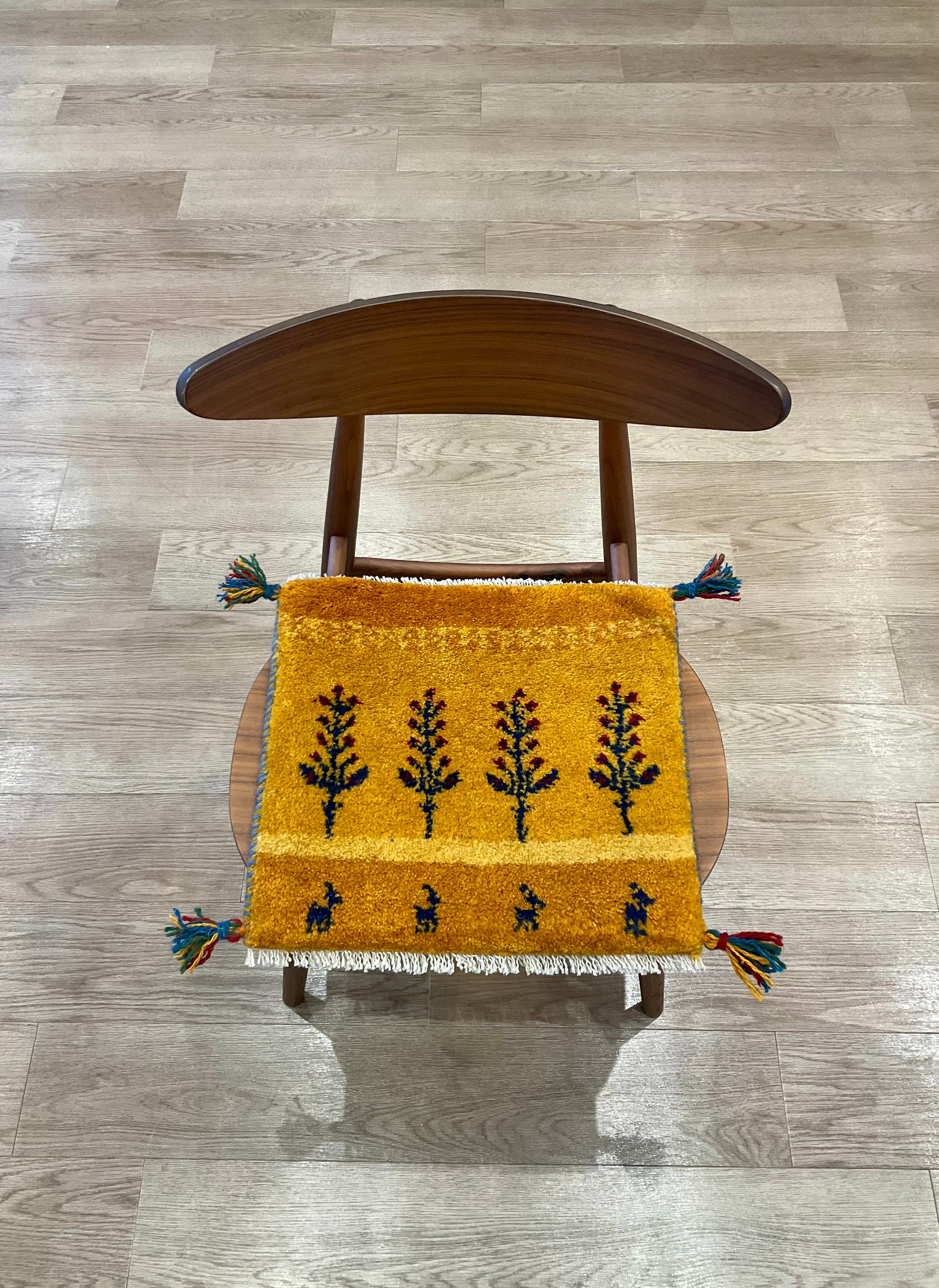 ギャッベ – ペルシャ絨毯専門店 ペルシャンパトリス