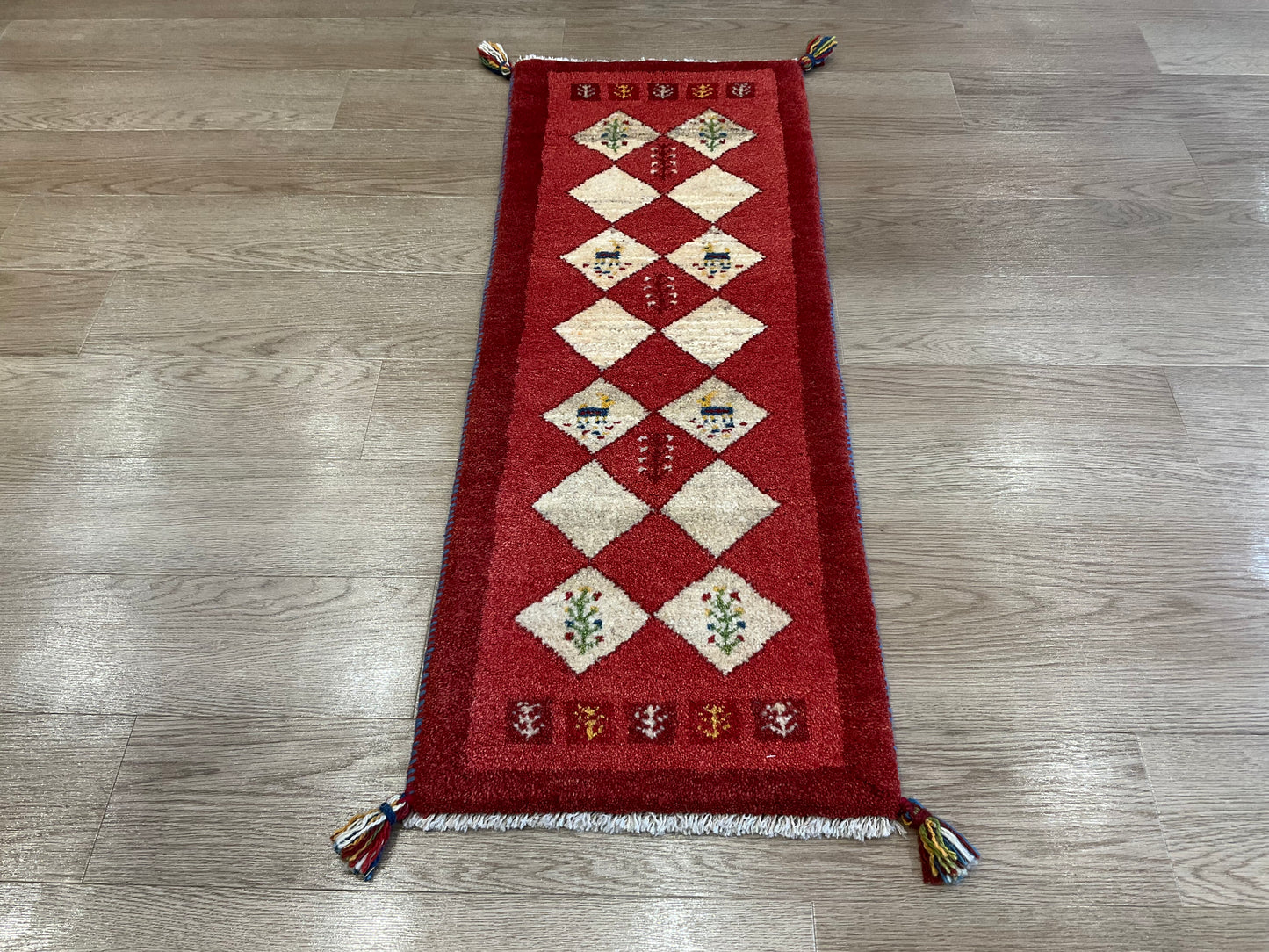 ギャッベ  116cm x 43cm RD7679