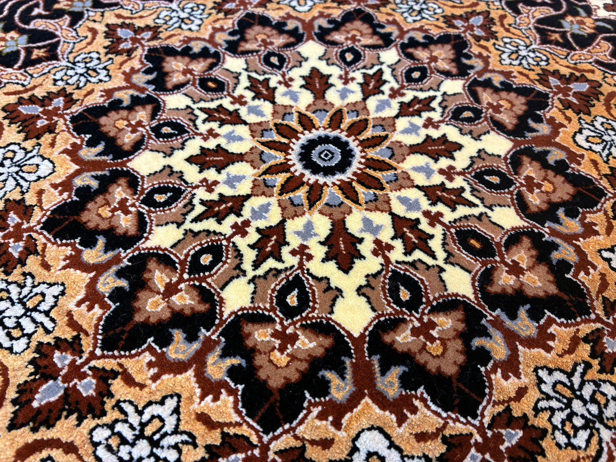 【千葉店】 イスファハン ダバリ工房 250cm x 205cm PS5218