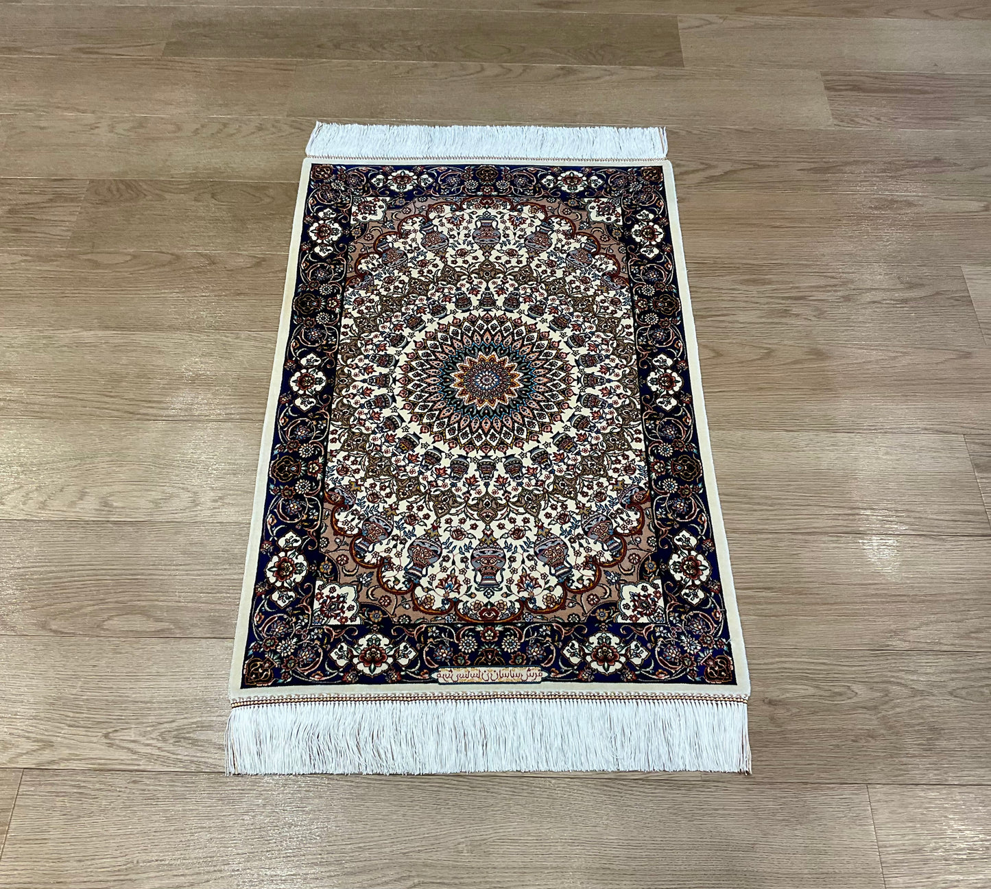 ペルシャンシルク 90cm x 60cm PS10807