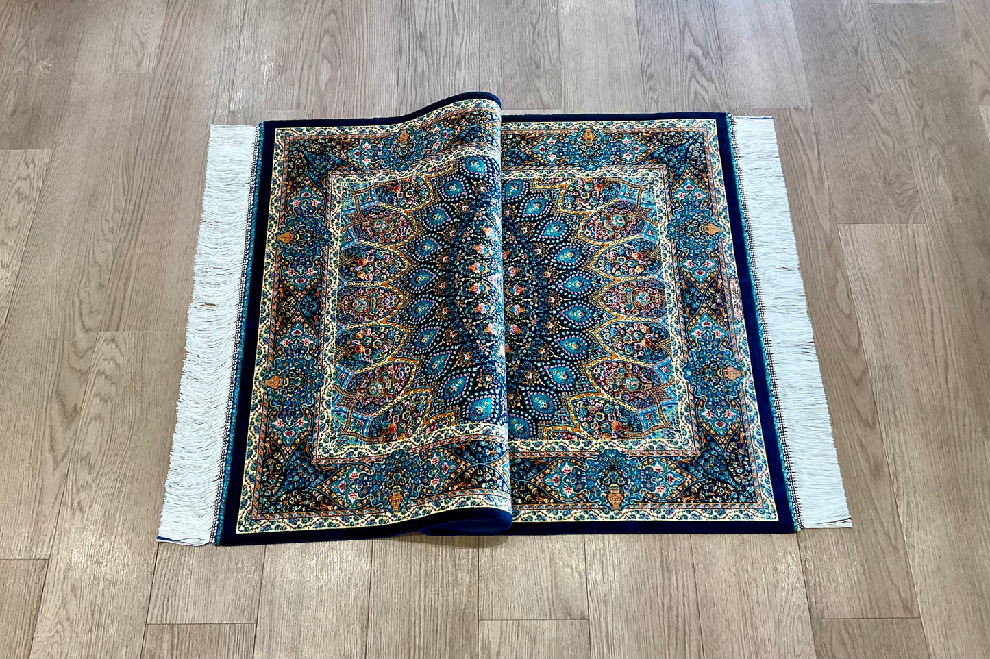 ペルシャンシルク 120cm x 80cm PS10494