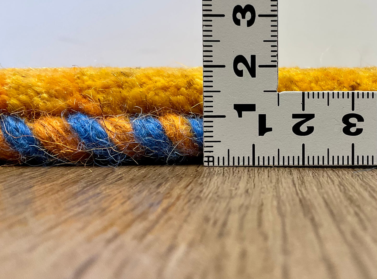 ギャッベ 43cm x 42cm T4148