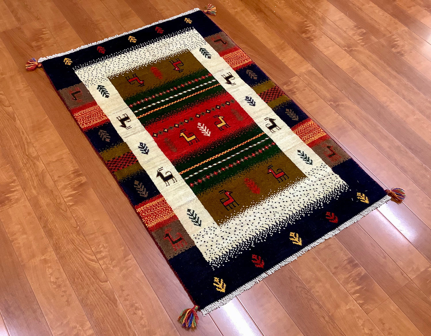 【オンライン限定】ギャッベ アマレバフト 127cm x 80cm RJ8737