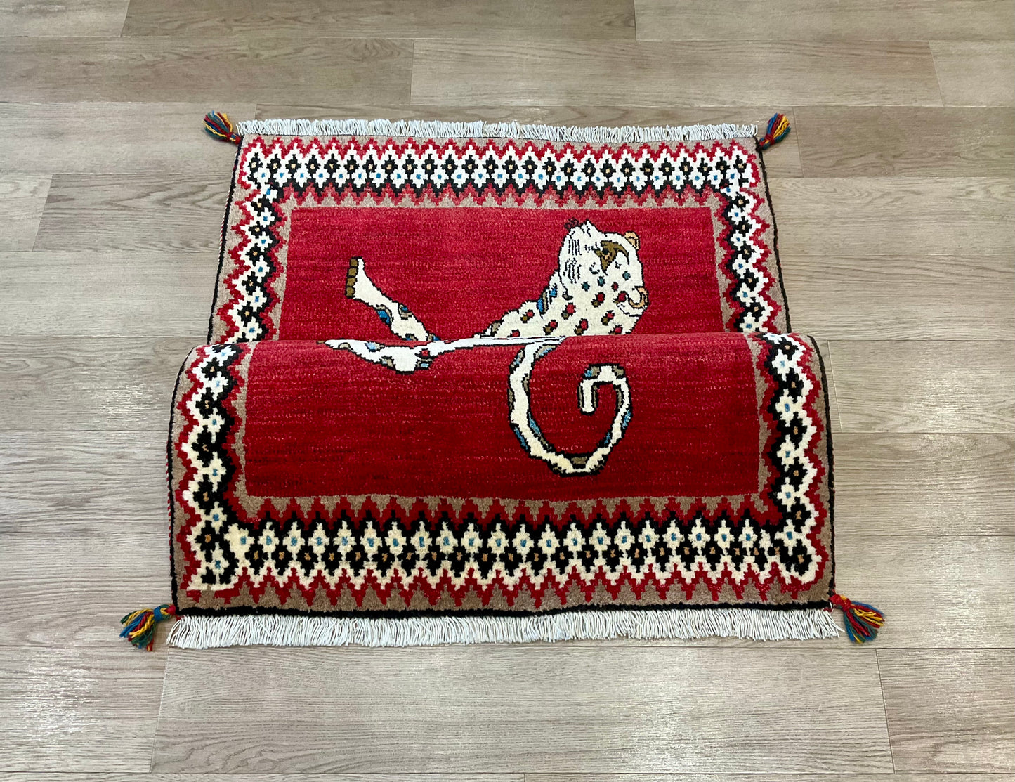 ギャッベ アマレバフト 135cm x 88cm RJ11427