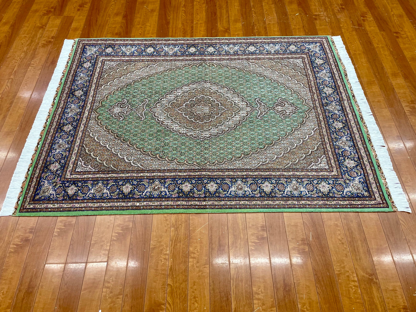 【オンライン限定】タブリーズ  203cm x 153cm PS2848