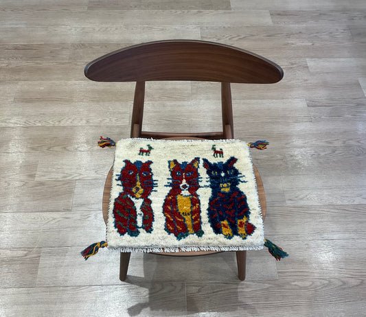ギャッベ 44cm x 37cm T9061