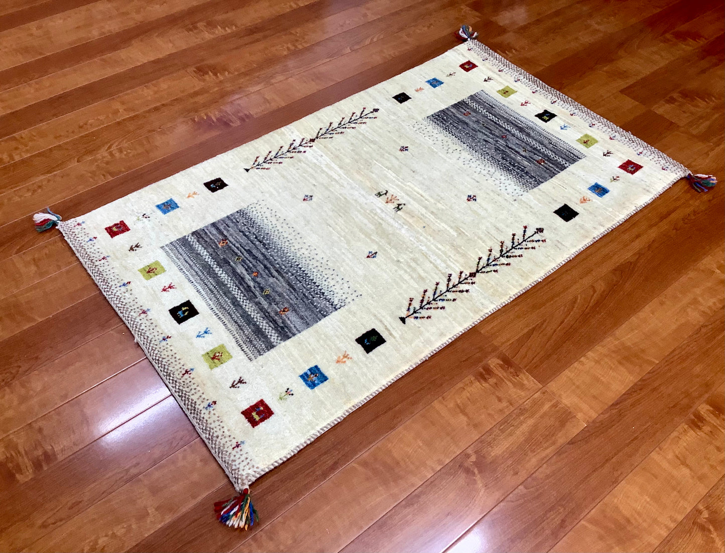 【オンライン限定】カシュクリ 130cm x 76cm RJ5351