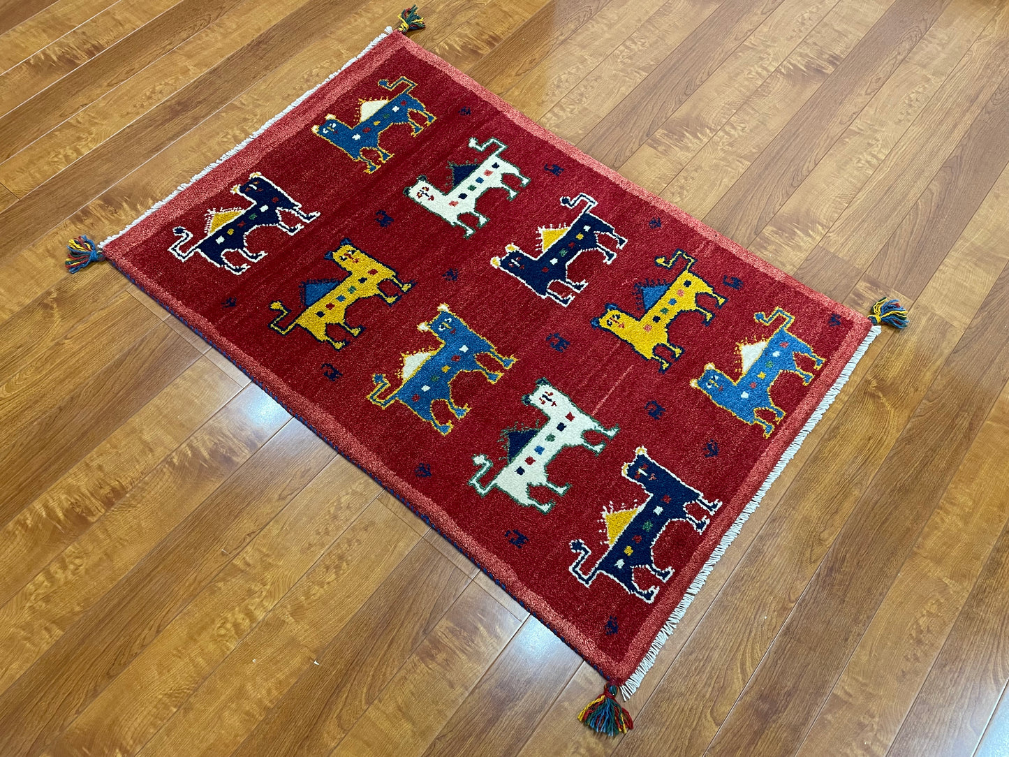 【オンライン限定】ギャッベ 118cm x 83cm RJ12628