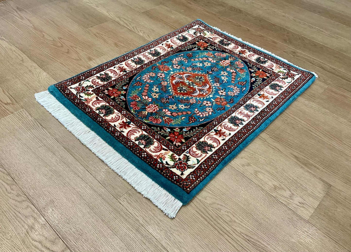 ビジャー 82cm x 62cm NT10041