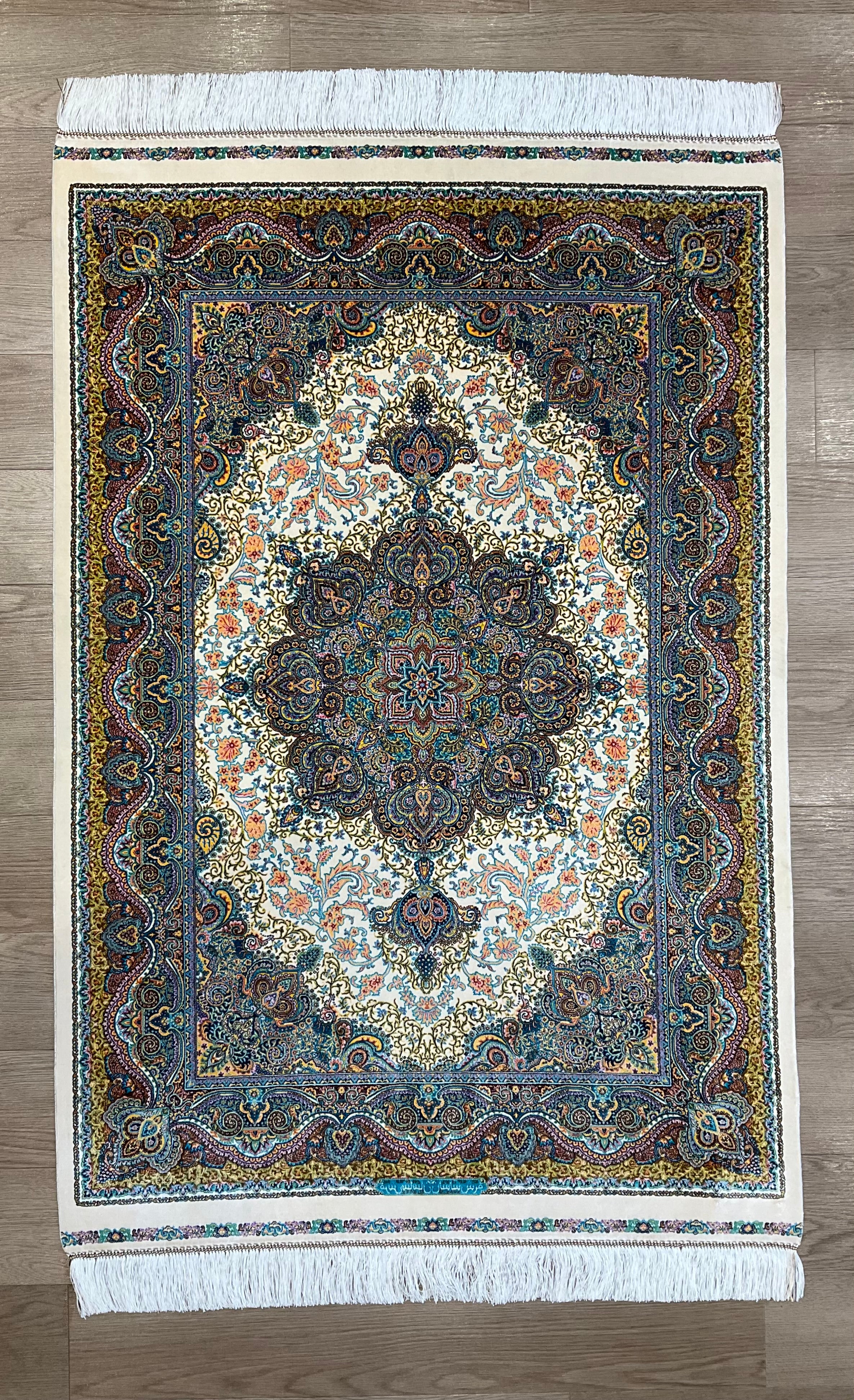 ペルシャンシルク（機械織） – ペルシャ絨毯専門店 ペルシャンパトリス