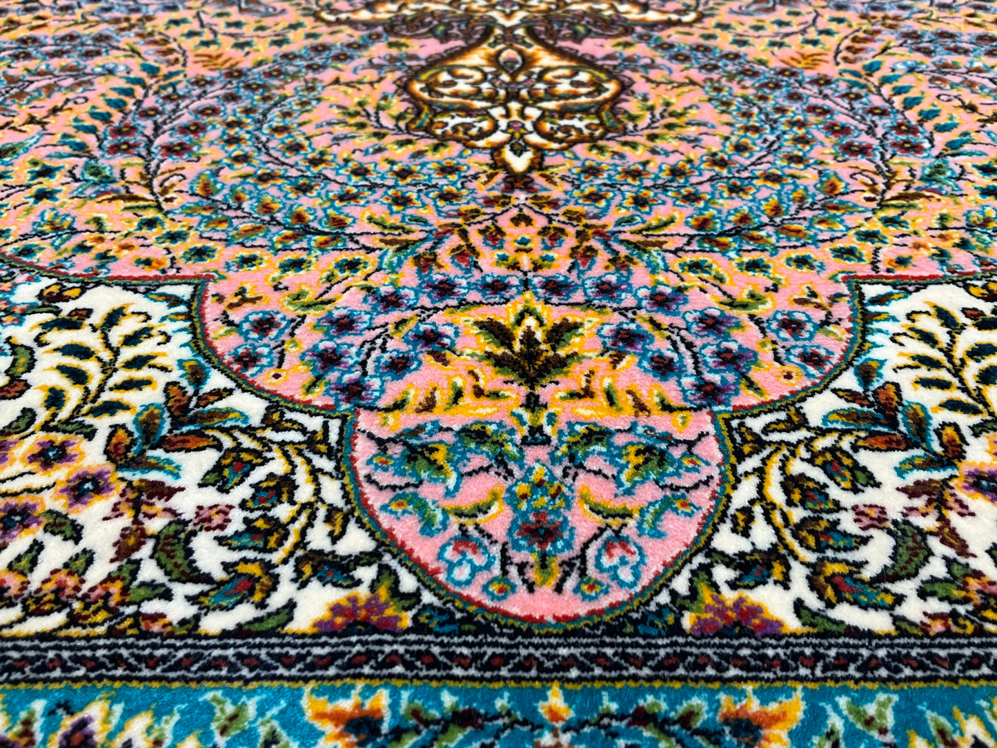 ペルシャンシルク 120cm x 80cm PS11798