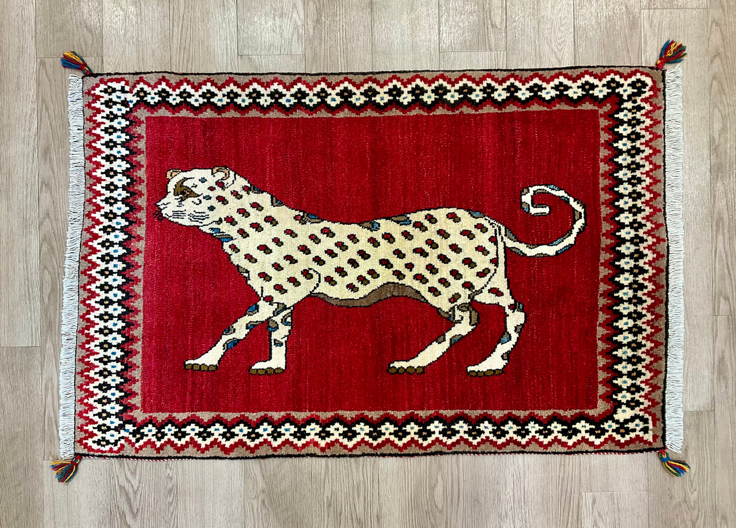 ギャッベ アマレバフト 135cm x 88cm RJ11427