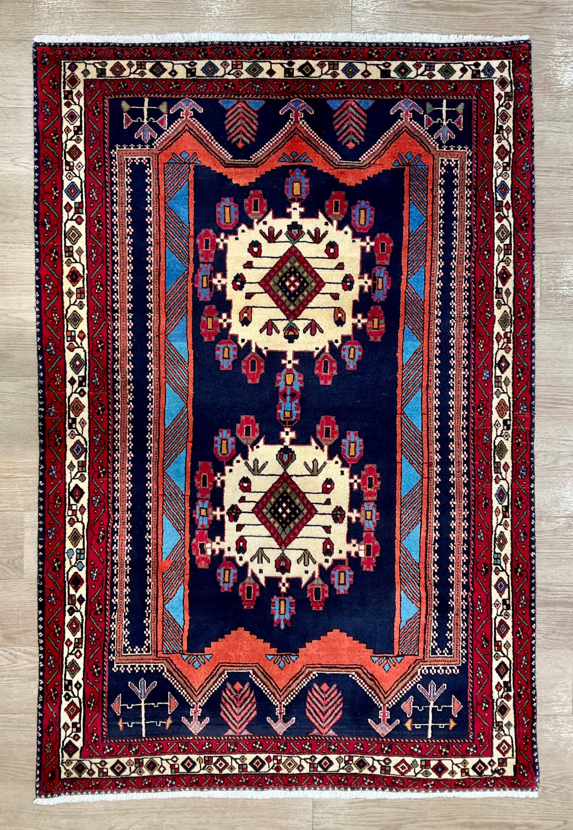 シルジャン 173cm x 105cm NT11718 – ペルシャ絨毯専門店 ペルシャン