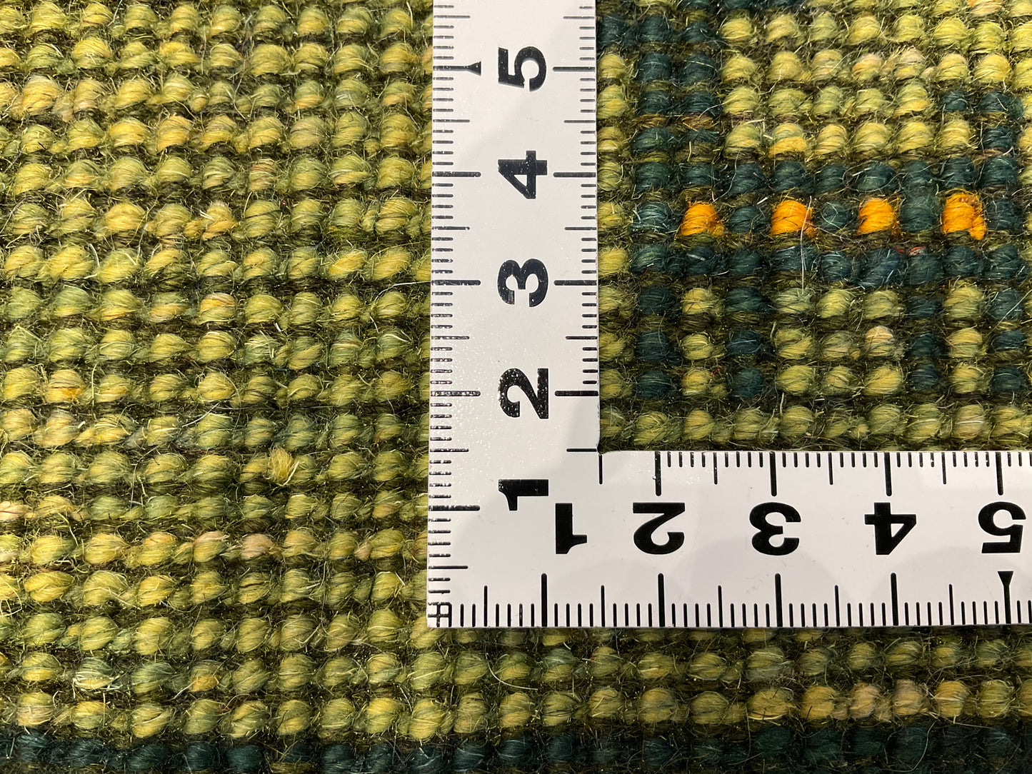 ギャッベ 120cm x 83cm RJ10355