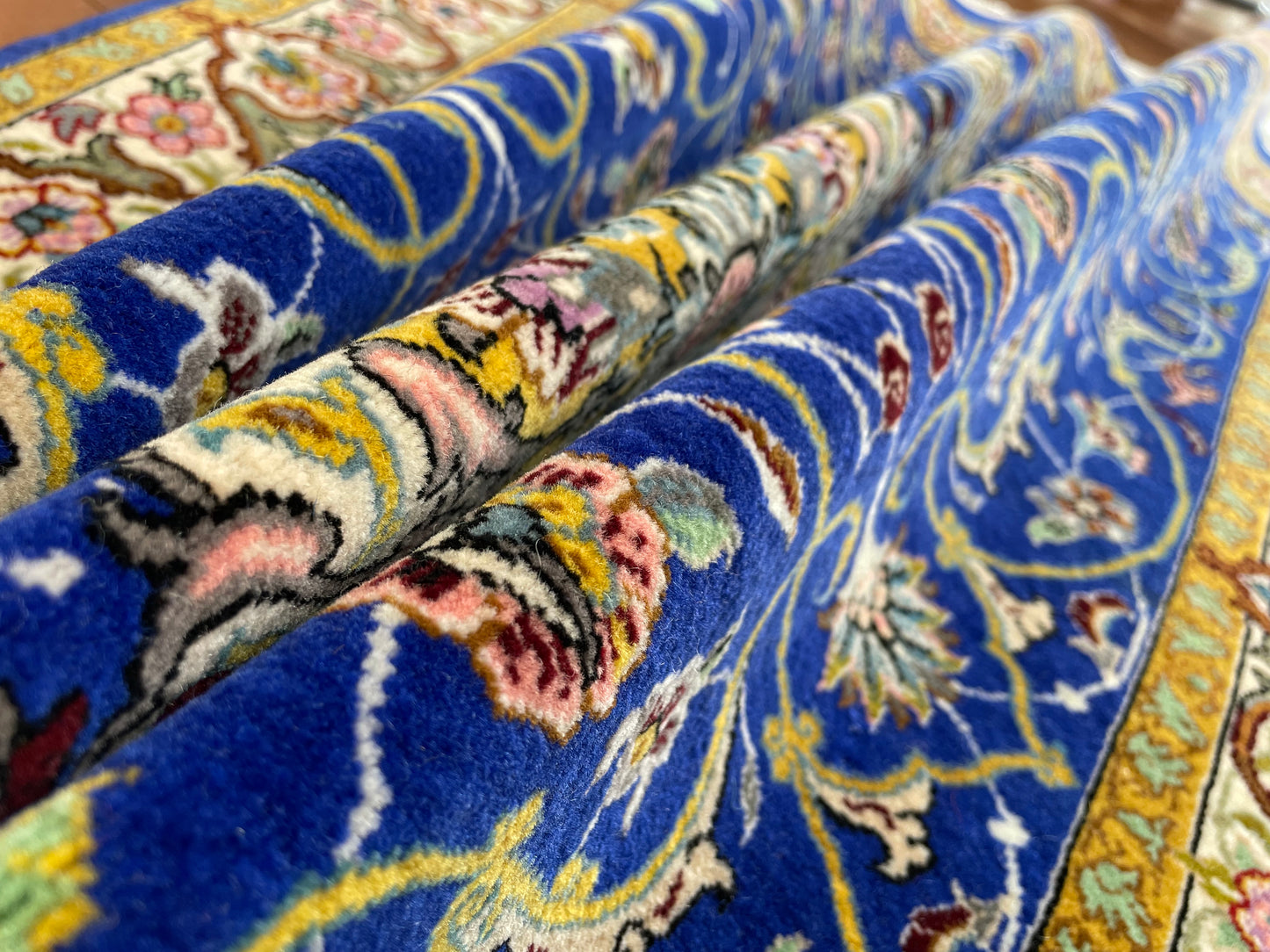 【オンライン限定】イスファハン シャッシャハーニ工房 143cm x 90cm A22610