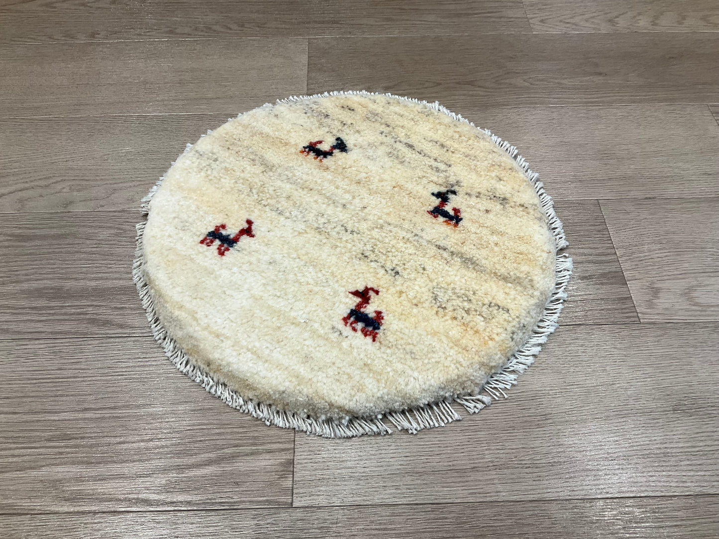 ギャッベ 41cm x 40cm T190