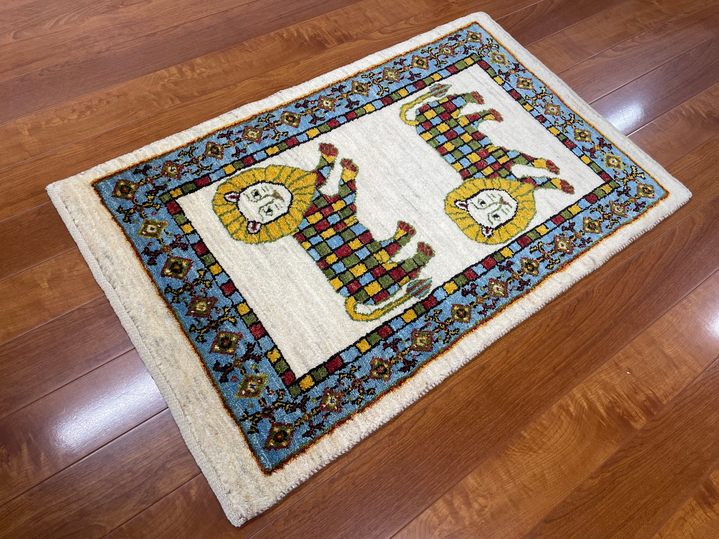 【オンライン限定】カシュクリギャッベ 96cm x 61cm RJ17296