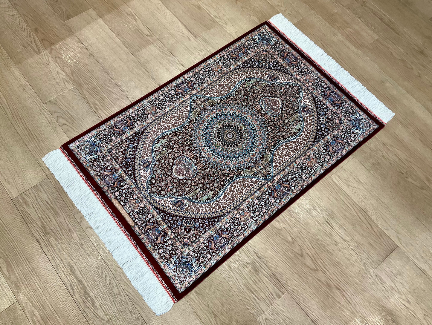 ペルシャンシルク 120cm x 80cm PS9452