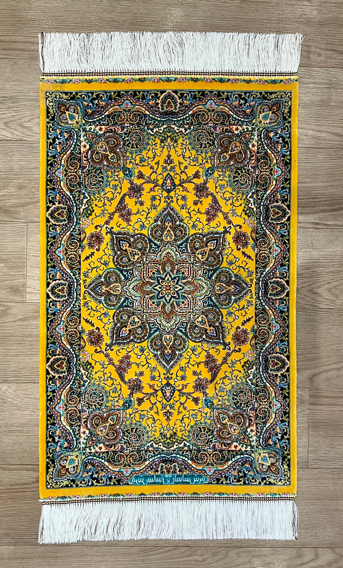 【福岡店】ペルシャンシルク 80cm x 50cm PS13957